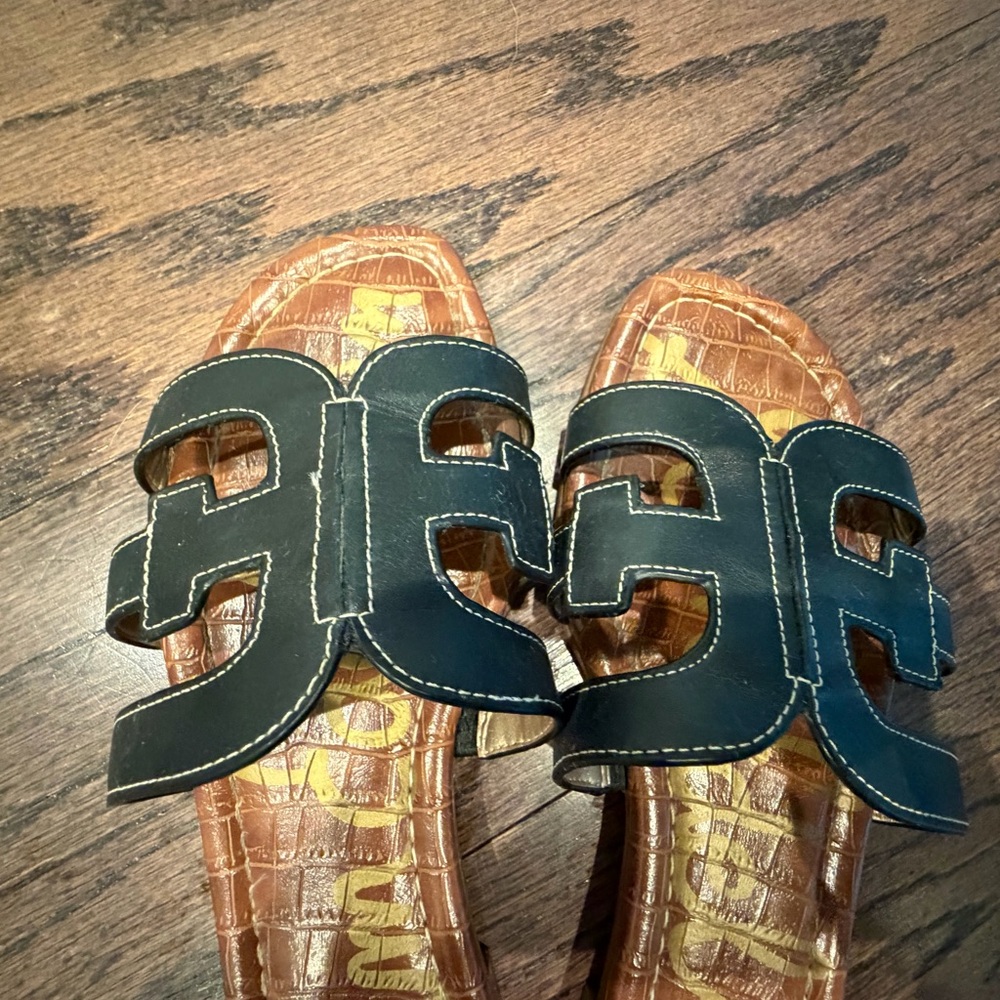 Sam Edelman Bay Sandal - Picture 2 of 7